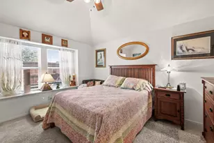 128 Riverhill Dr, Georgetown, TX 78628 - Photo 14