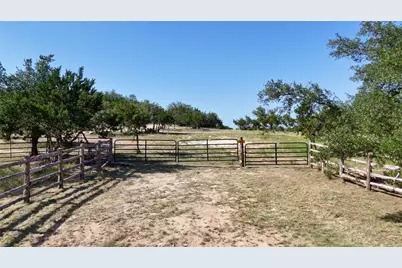 8364 W Fitzhugh Road, Dripping Springs, TX 78620 - Photo 1