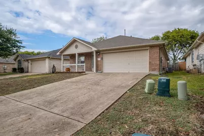 211 Chandler Crossing Trail, Round Rock, TX 78665 - Photo 2