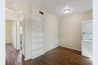 2401 Manor Rd #218, Austin, TX 78722 - Photo 20