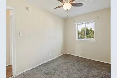 2401 Manor Rd #218, Austin, TX 78722 - Photo 26