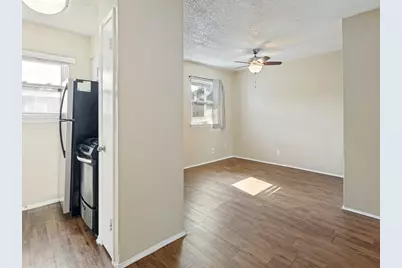 2401 Manor Rd #218, Austin, TX 78722 - Photo 18