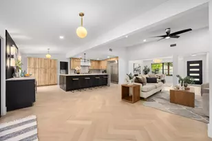 7300 Greenhaven Dr, Austin, TX 78757 - Photo 14