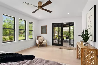 7300 Greenhaven Drive, Austin, TX 78757 - Photo 16