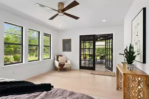 7300 Greenhaven Dr, Austin, TX 78757 - Photo 16