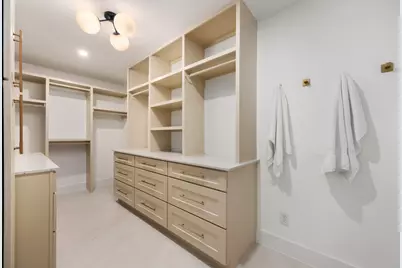 7300 Greenhaven Drive, Austin, TX 78757 - Photo 18