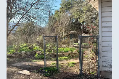 4417 Garnett Street, Austin, TX 78745 - Photo 2