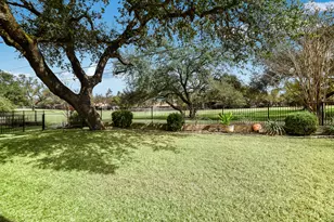 9016 Balcones Club Dr, Austin, TX 78750 - Photo 28