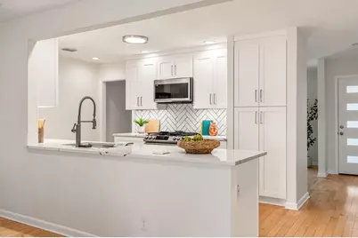 4305 Yucatan Lane, Austin, TX 78727 - Photo 10