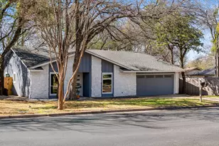 4305 Yucatan Ln, Austin, TX 78727 - Photo 32