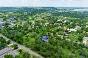 719 Birch Ln, Cottonwood Shores, TX 78657 - Photo 2