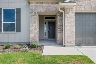 220 Gus Loop, Georgetown, TX 78626 - Photo 2
