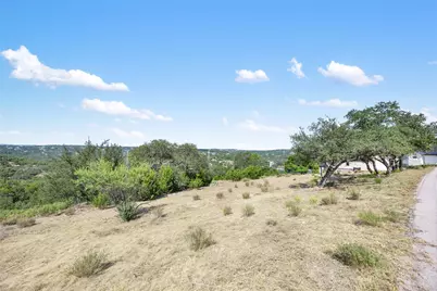 2808 Lakehurst Road, Spicewood, TX 78669 - Photo 14