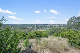 2808 Lakehurst Rd, Spicewood, TX 78669 - Photo 2