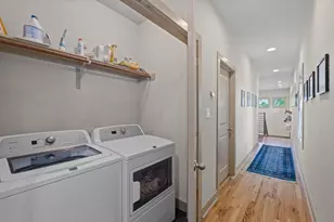 1907 E 20th St, Austin, TX 78722 - Photo 22