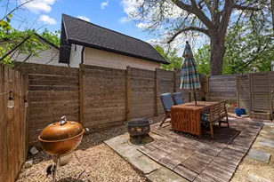 1907 E 20th St, Austin, TX 78722 - Photo 26