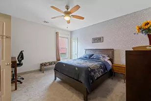 1907 E 20th St, Austin, TX 78722 - Photo 18