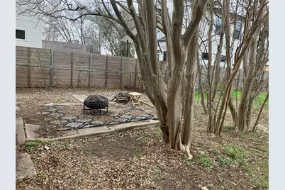 611 Clifford Drive, Austin, TX 78745 - Photo 16