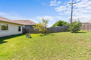 604 Comal Run, Hutto, TX 78634 - Photo 18