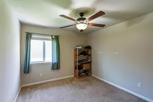 604 Comal Run, Hutto, TX 78634 - Photo 14