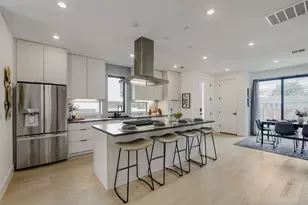 3300 E Martin Luther King Jr Blvd, Austin, TX 78721 - Photo 6