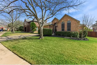 6204 Blanco River Pass, Austin, TX 78749 - Photo 2