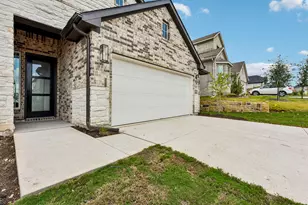 180 Kapok St, Buda, TX 78610 - Photo 2
