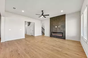 180 Kapok St, Buda, TX 78610 - Photo 8