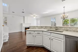 4620 W William Cannon Dr, Austin, TX 78749 - Photo 10