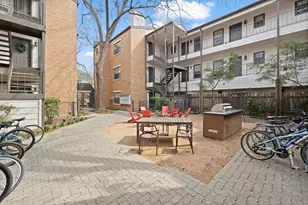 203 E 31st St, Austin, TX 78705 - Photo 4