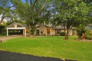 9409 Braeburn Glen, Austin, TX 78729 - Photo 2