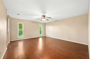 9409 Braeburn Glen, Austin, TX 78729 - Photo 8