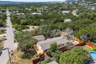 21503 Coyote Trail, Lago Vista, TX 78645 - Photo 36