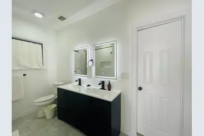 1403 Newfield Lane, Austin, TX 78703 - Photo 12