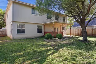 2106 Logan Dr, Round Rock, TX 78664 - Photo 16