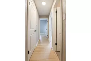 203 E 31st St, Austin, TX 78705 - Photo 14