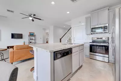13501 Metric Boulevard #3, Austin, TX 78727 - Photo 8