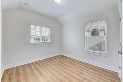 13501 Metric Boulevard #3, Austin, TX 78727 - Photo 22