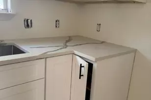 525 Live Oak Dr, Bertram, TX 78605 - Photo 2