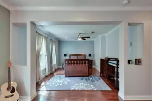 610 W N Loop Blvd, Austin, TX 78751 - Photo 6