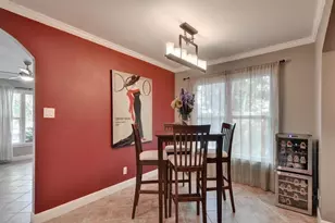 610 W N Loop Blvd, Austin, TX 78751 - Photo 12