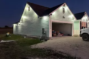1351 Co Rd 419, Taylor, TX 76574 - Photo 8
