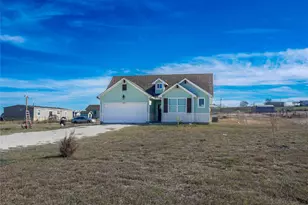 1351 Co Rd 419, Taylor, TX 76574 - Photo 2