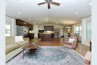 109 Crest View Drive, Lakeway, TX 78734 - Photo 10
