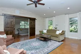 109 Crest View Dr, Lakeway, TX 78734 - Photo 8