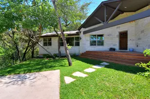 109 Crest View Dr, Lakeway, TX 78734 - Photo 2
