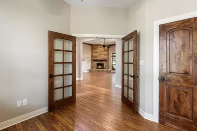 101 Crooked Oak Lane, Round Mountain, TX 78663 - Photo 24