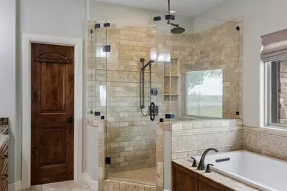 101 Crooked Oak Lane, Round Mountain, TX 78663 - Photo 18