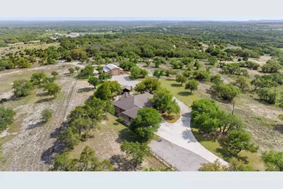101 Crooked Oak Lane, Round Mountain, TX 78663 - Photo 26