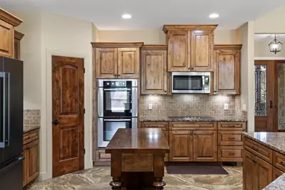 101 Crooked Oak Lane, Round Mountain, TX 78663 - Photo 6